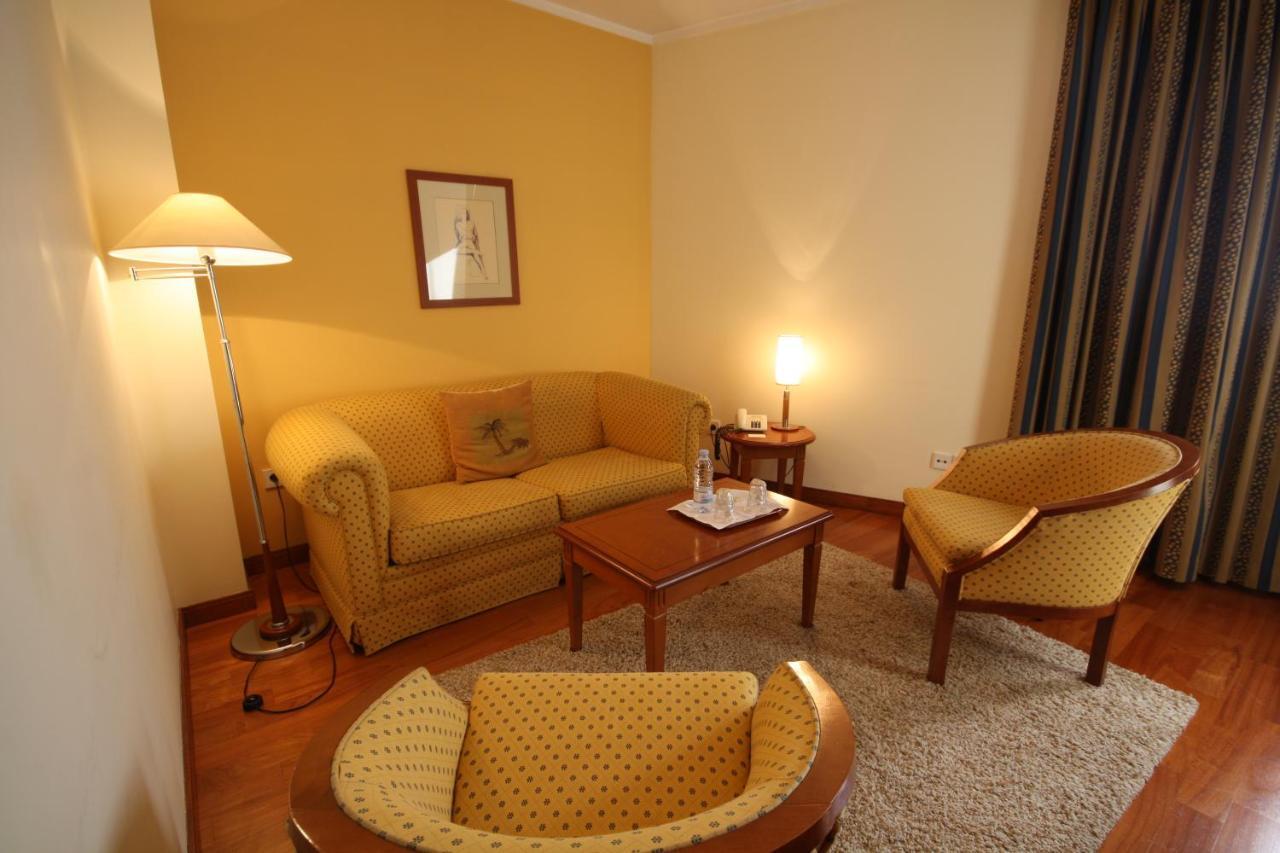 Hotel Central Parque Maia  Exterior photo